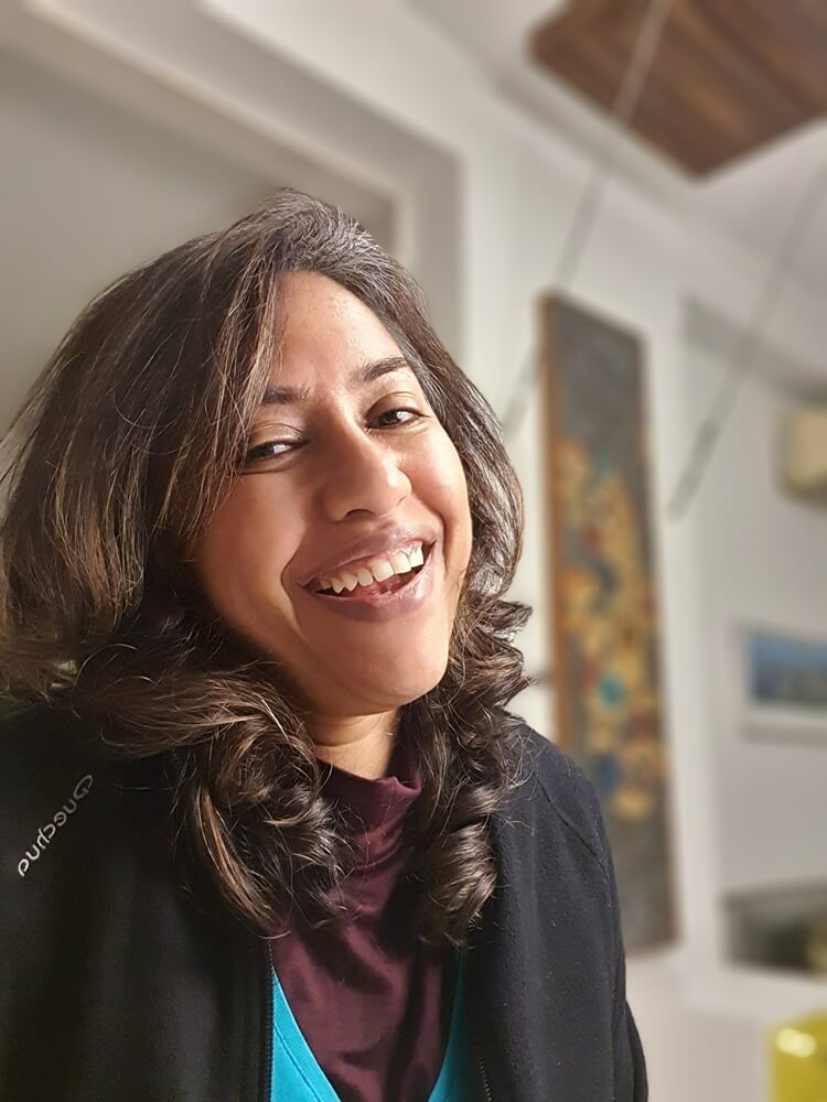 Invitation portrait — himani